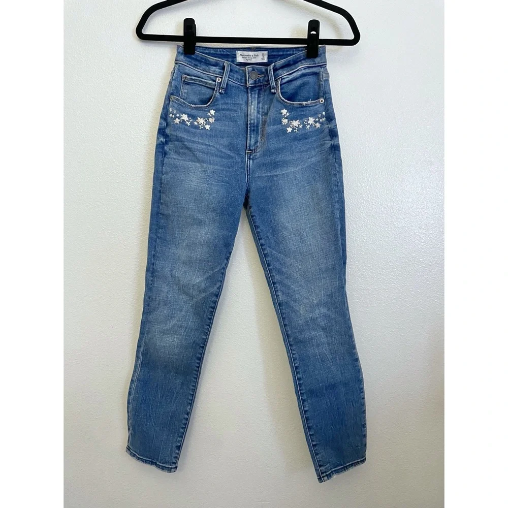 Abercrombie & Fitch Curve Love High Rise Super Skinny Ankle Jeans - Picture 8 of 13